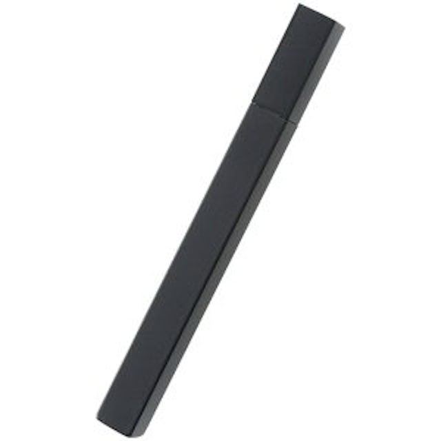 Tsubota Pearl “Queue" Petrol Lighter (BLACK)
