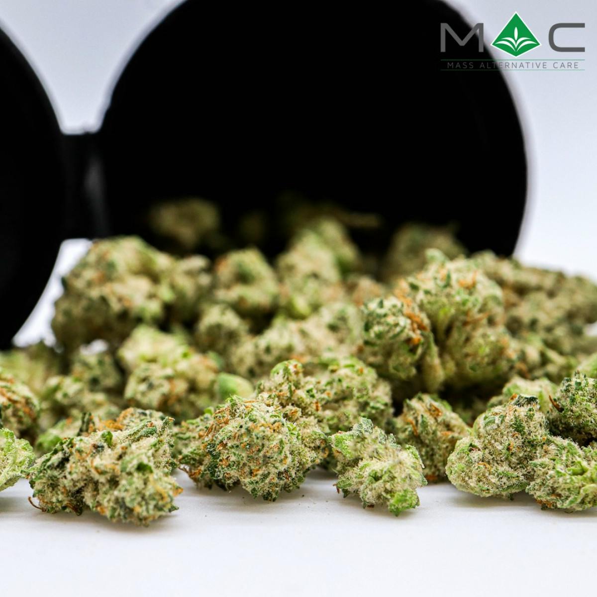 Oranguava | 7g Smalls | Sativa Dom. Hybrid