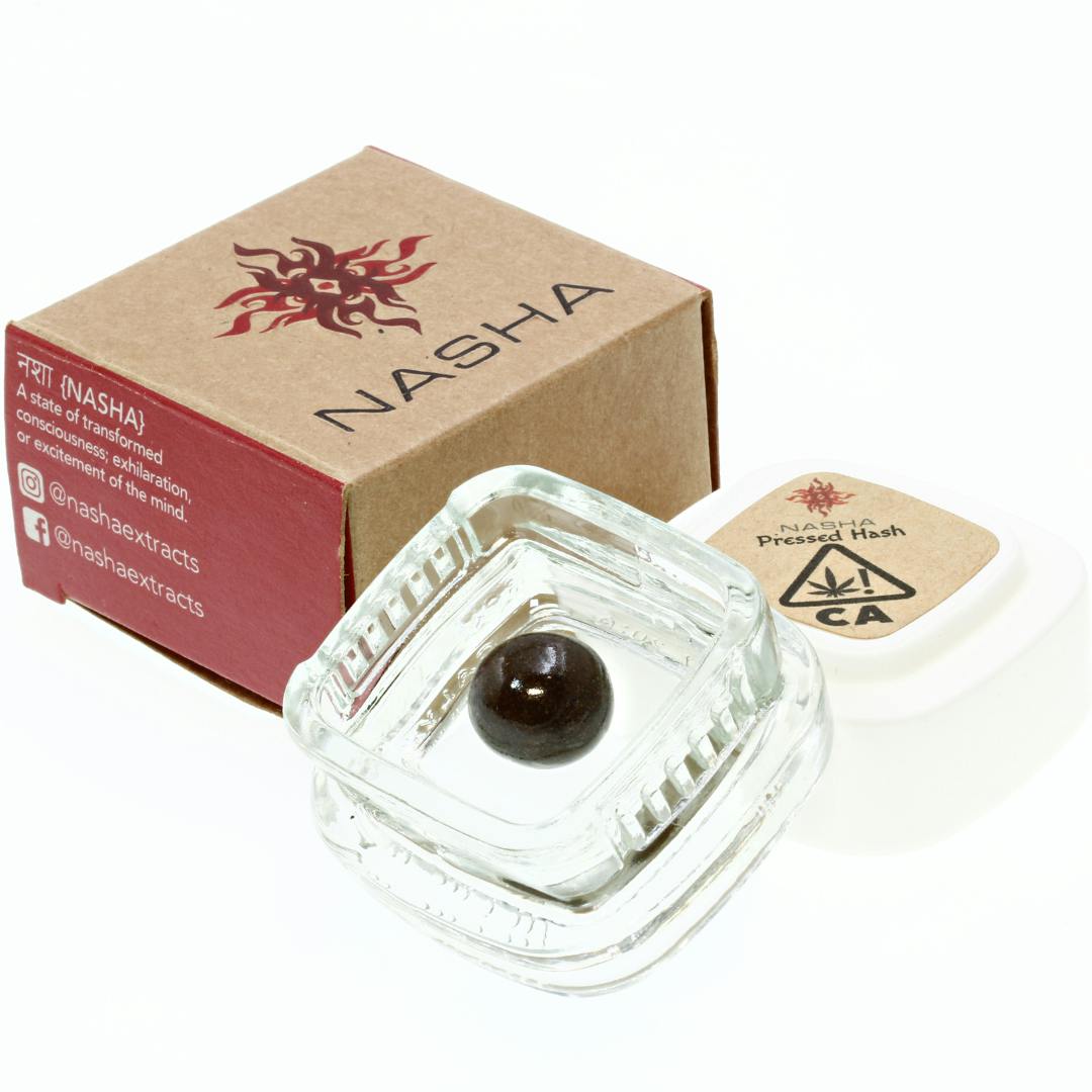 Nasha: Creme De Luna Red Pressed