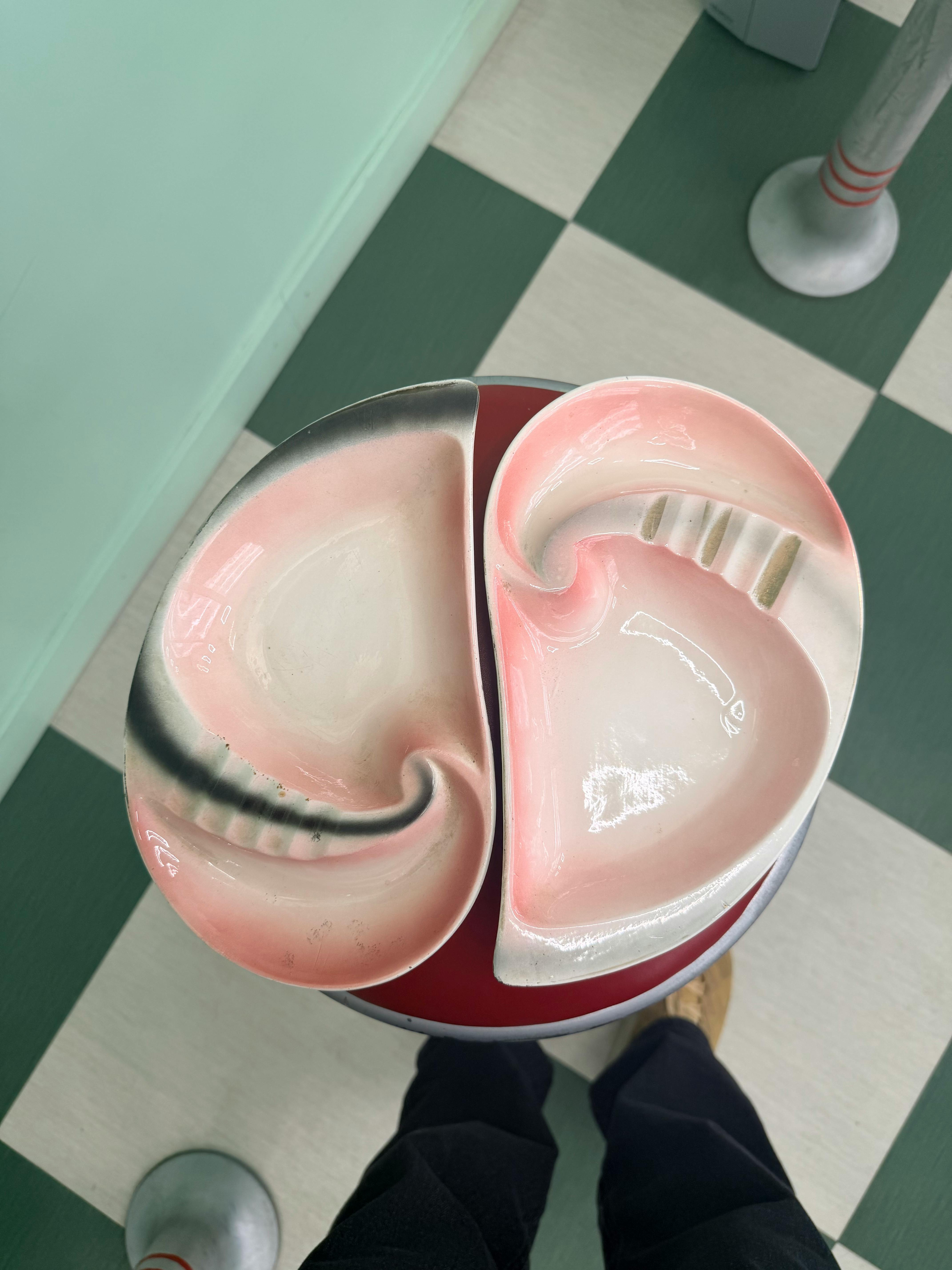 Antique Ashtray | Pink Heart Set