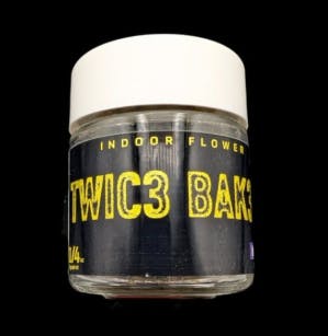 TWIC3 BAK3D | Strawberry Sunrise | Flower | Sativa | 7g