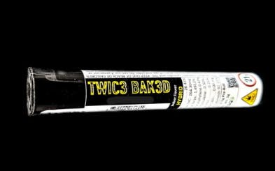 TWIC3 BAK3D | Apple Fritter | 2pk Prerolls | Hybrid | 1g