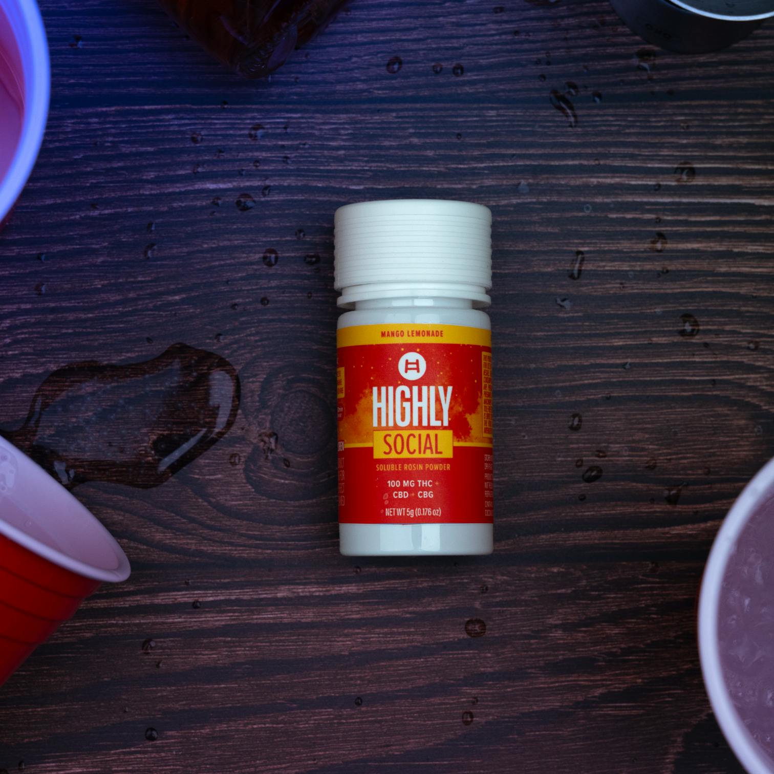HIGHLY SOCIAL - MANGO LEMONADE FLAVOR WITH THC, CBD, AND CBG, 1:1:1 - SOLUBLE ROSIN POWDER - 100 Mg
