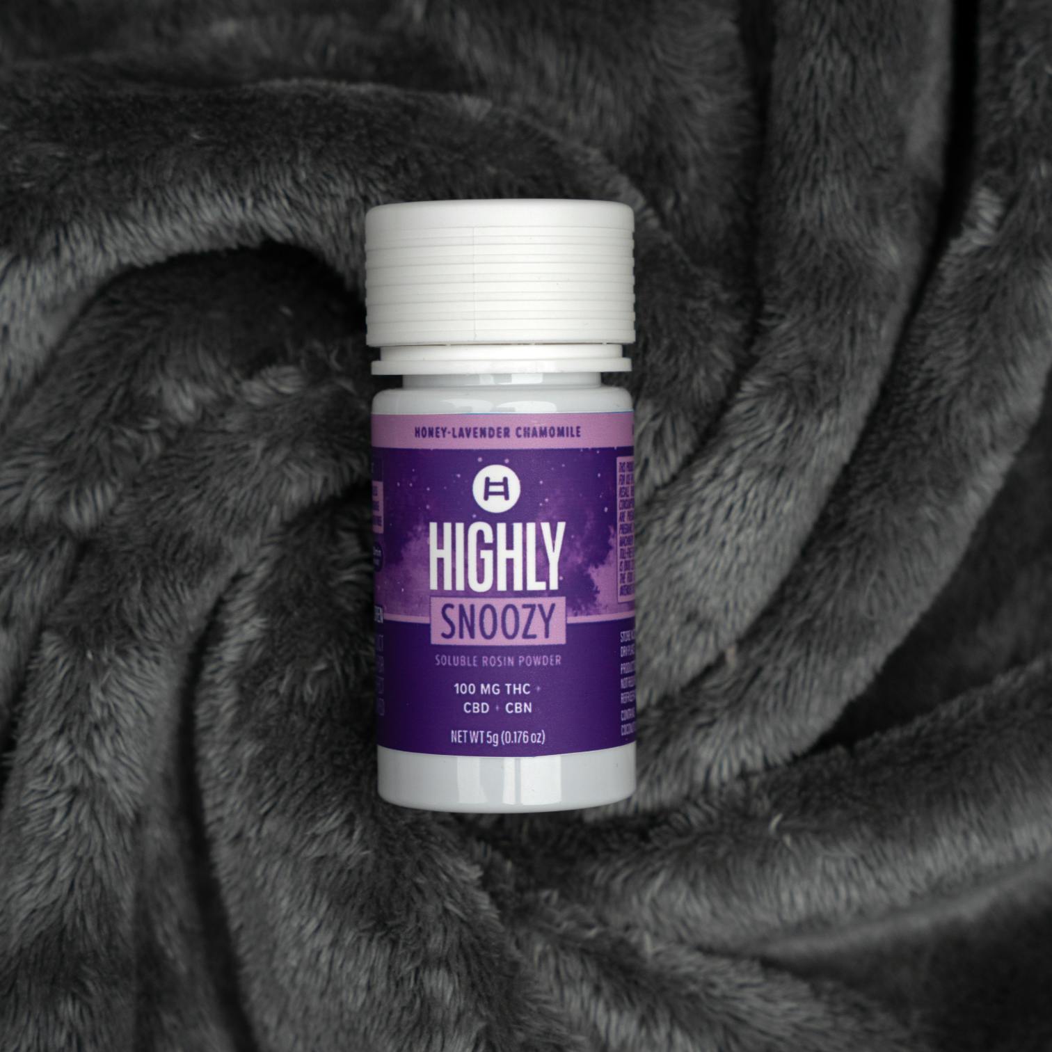HIGHLY SNOOZY - HONEY LAVENDER CHAMOMILE FLAVOR WITH THC, CBN, 1:1 - SOLUBLE ROSIN POWDER - 100 Mg
