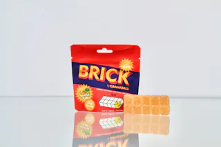 Cannabals - Tropical Blast - Live Resin Gummy Brick - 100mg