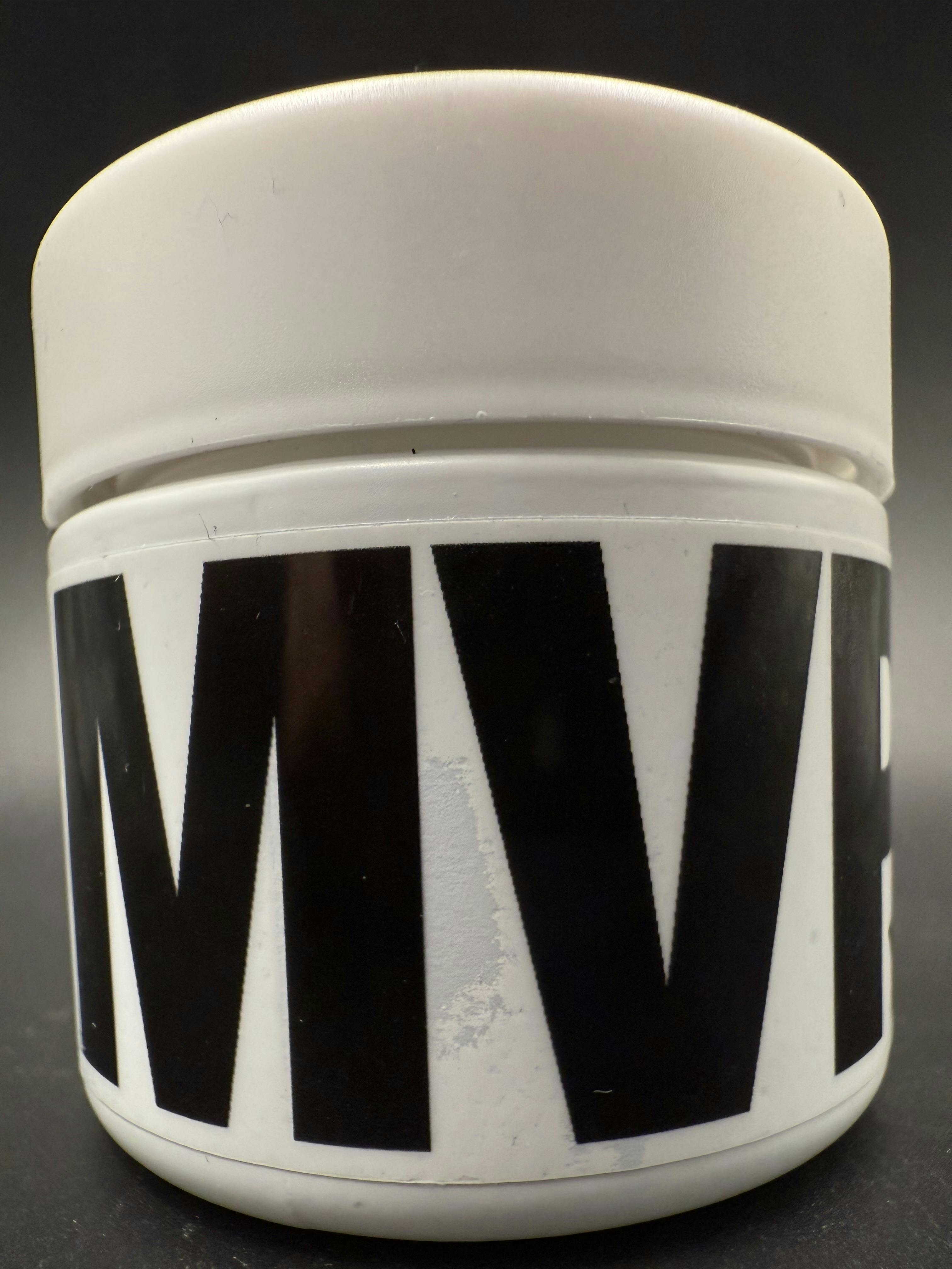 MVP - Strawberry Chocolate (Indoor) - 3.5g - 3.5g by MVP: Buy